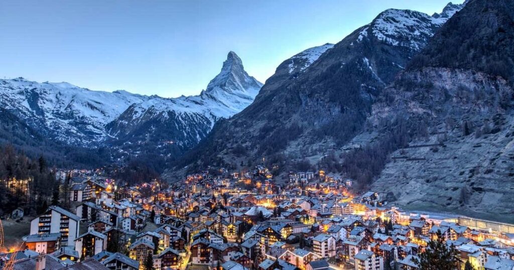 The Ultimate Guide to Zermatt Ski Resorts: Luxury Stays, Ski Passes & Top Winter Experiences