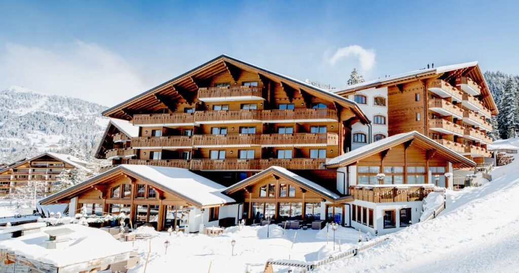  Chalet RoyAlp Hotel and Spa, Ollon